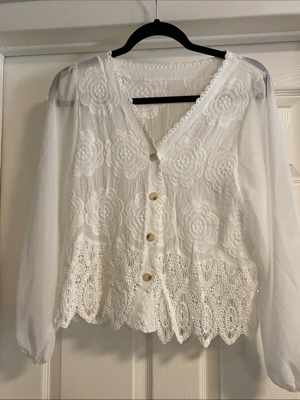 White embroidered top One size Brand New w/o tag